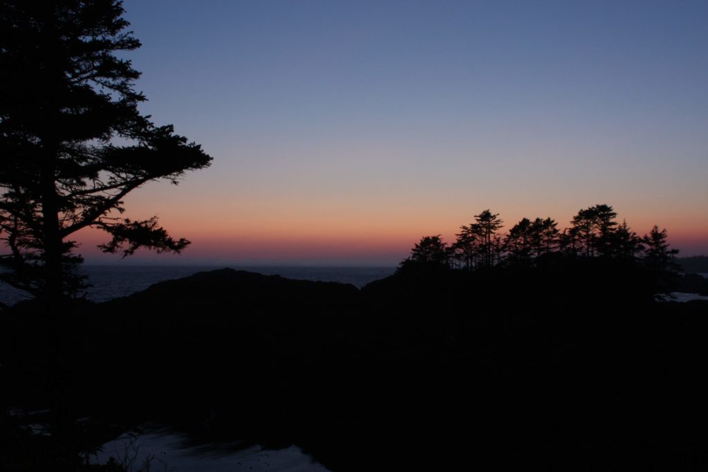 Sleepy night sky just after sunset.